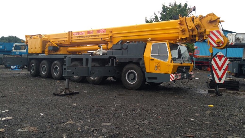 Krupp GMT 140 - 160 Ton All Terrain Crane